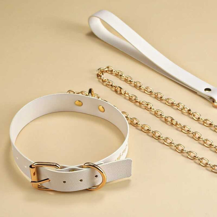 Katzenmädchen-Bondage-Set