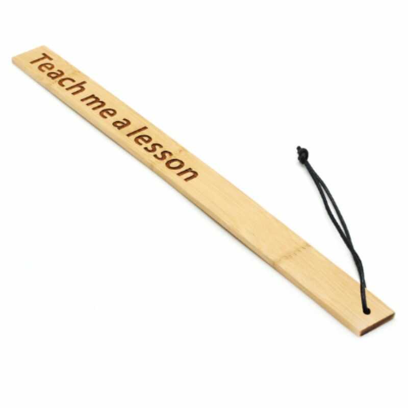 Handgefertigtes Holzpaddel